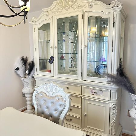 Special Rate Worthy Posh And Magnificent 4 Bedrooms And Two & Half Bath Greenbelt Eksteriør bilde